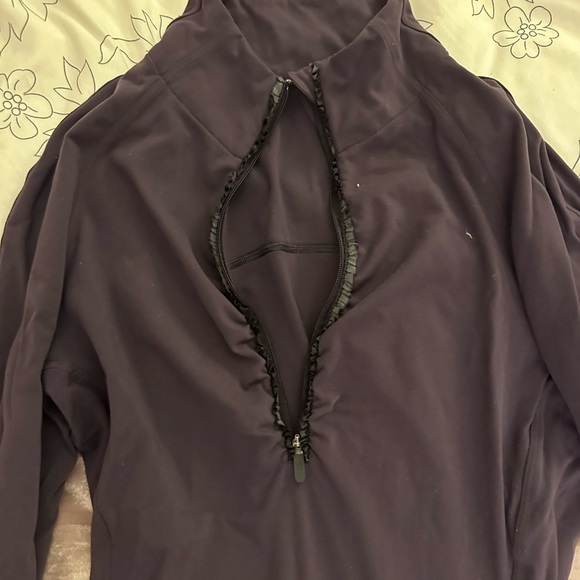 Purple lulu lemon long sleeve sweater - size s - Picture 4 of 4